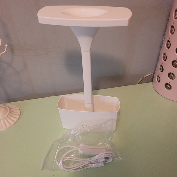 LED planter with light - Picture 6 of 6